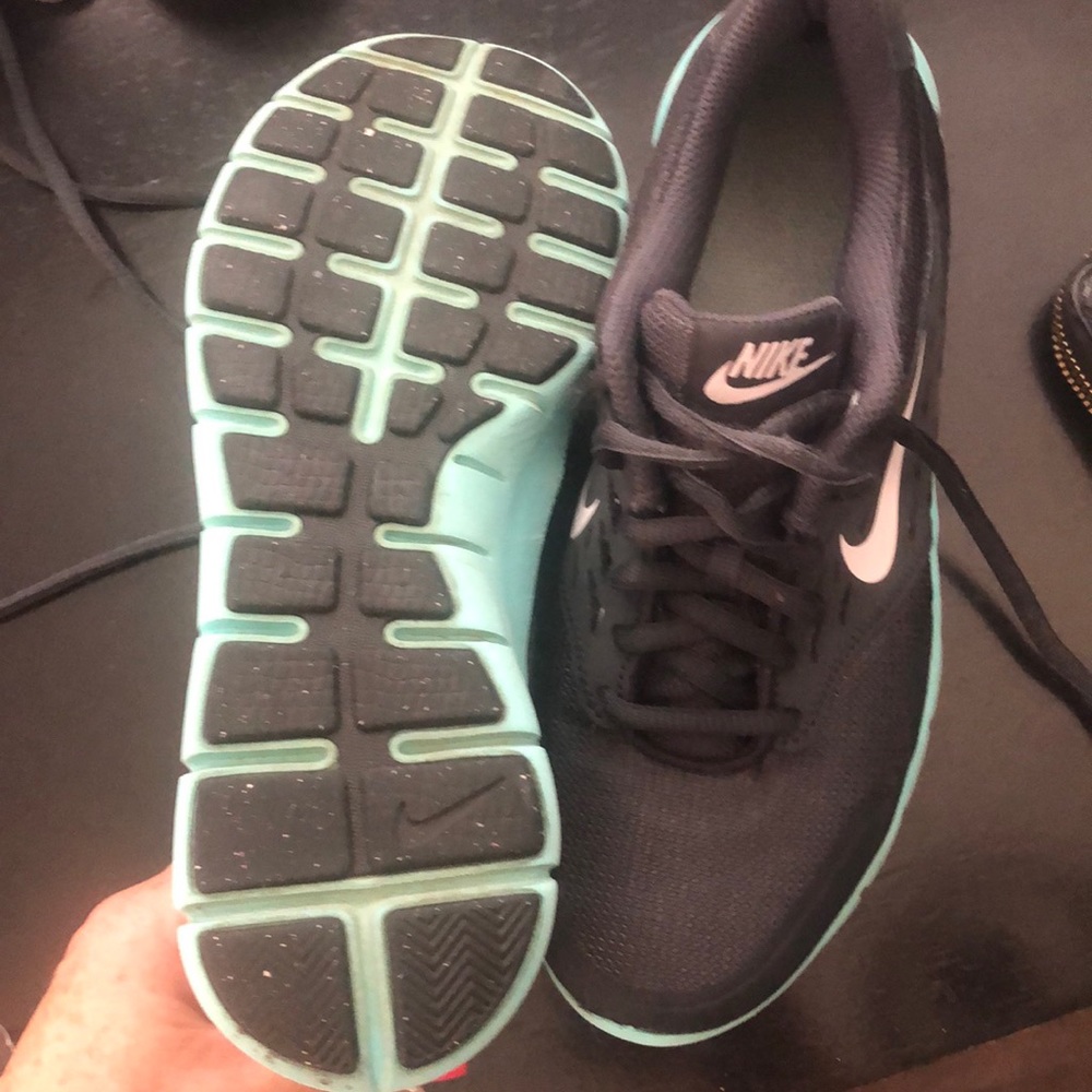 Nike train - Picture 2 of 4